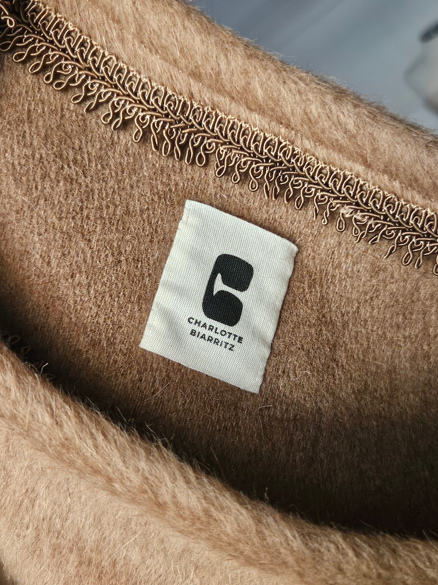 Le Capelet Charlotte Biarritz Camel Effet Poils de Sanglier