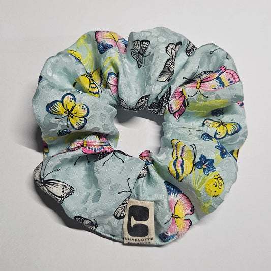 Chouchou Charlotte en Soie Vintage Versace – confection artisanale au Pays Basque